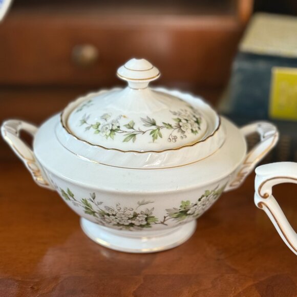 Vintage Franconia-Krautheim and Adelberg Hawthorn Creamer & Sugar Bowl Set - Picture 5 of 7